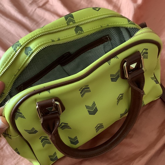 Steve Madden Purse - Picture 7 of 7